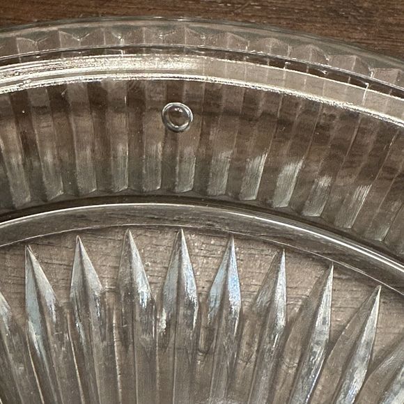 Vintage Divided Glass Crystal Candy Nut Dish Round 7.5" Heavy MCM - Picture 5 of 6